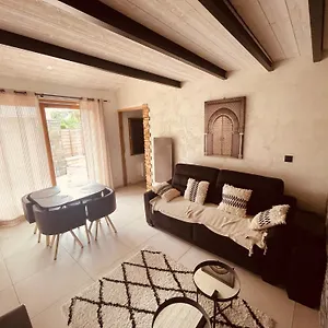 Appartement Cosy Au Bord Du Avec Terrasse Privée, Annecy